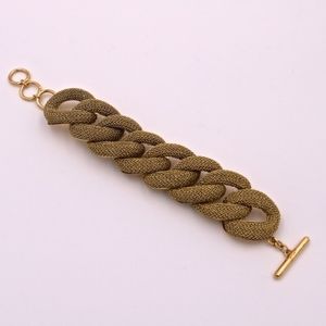 A&M Large Gold Mesh in Gold Metal Links Bracelet